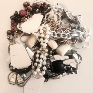 Mixed Women’s Fashion Jewelry Set - Pink, Gold, White, Black